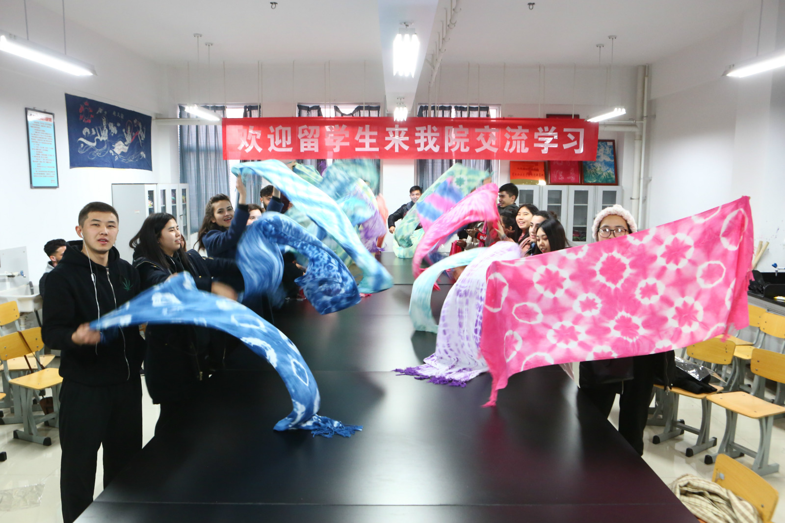 多国留学生代表团来院交流学习中国传统文化